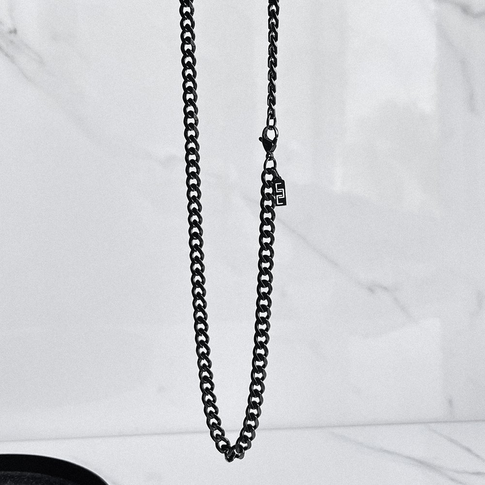 Black Cuban Chain 5mm, hanging