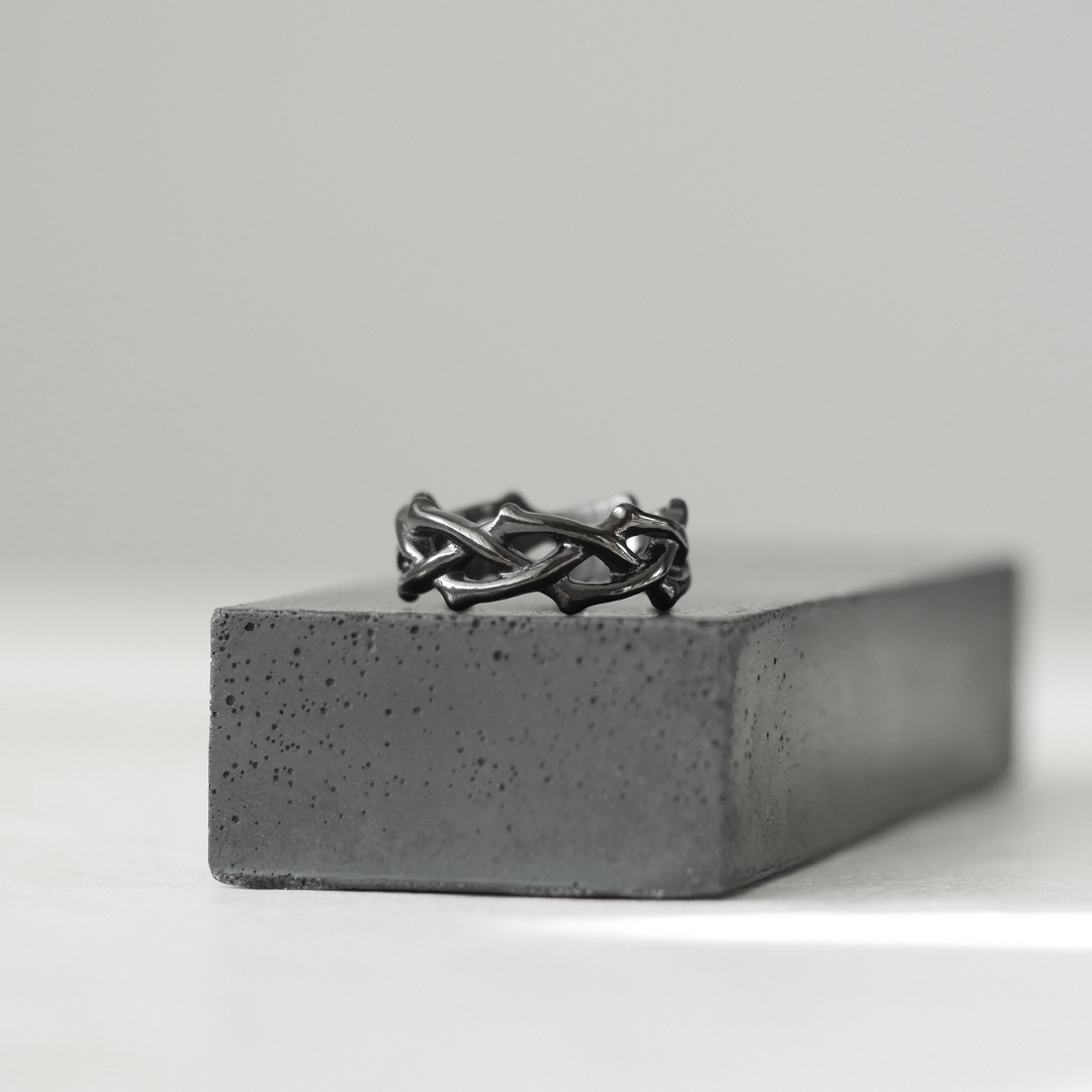 Thorns Ring