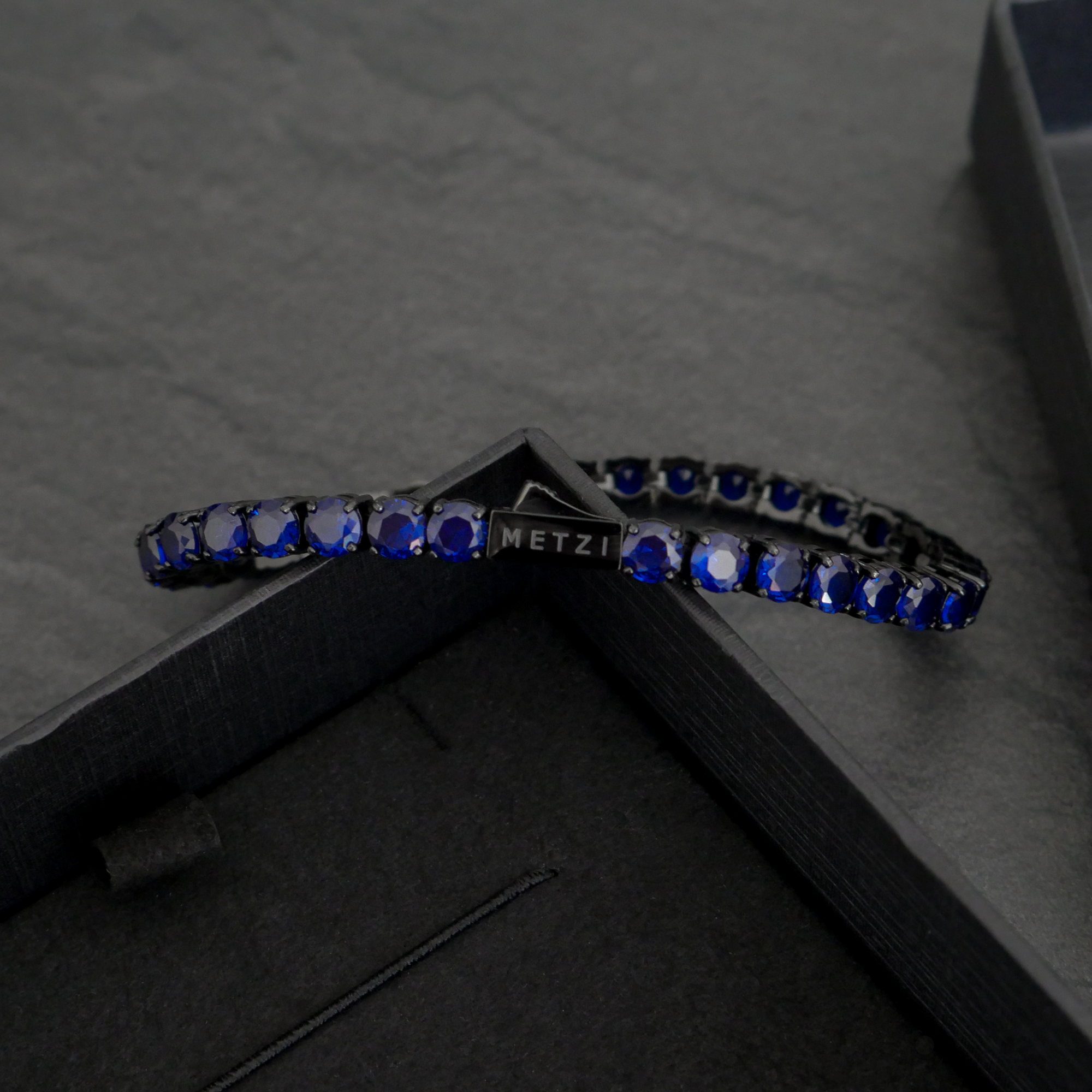 Abyss Tennis Bracelet (5mm)