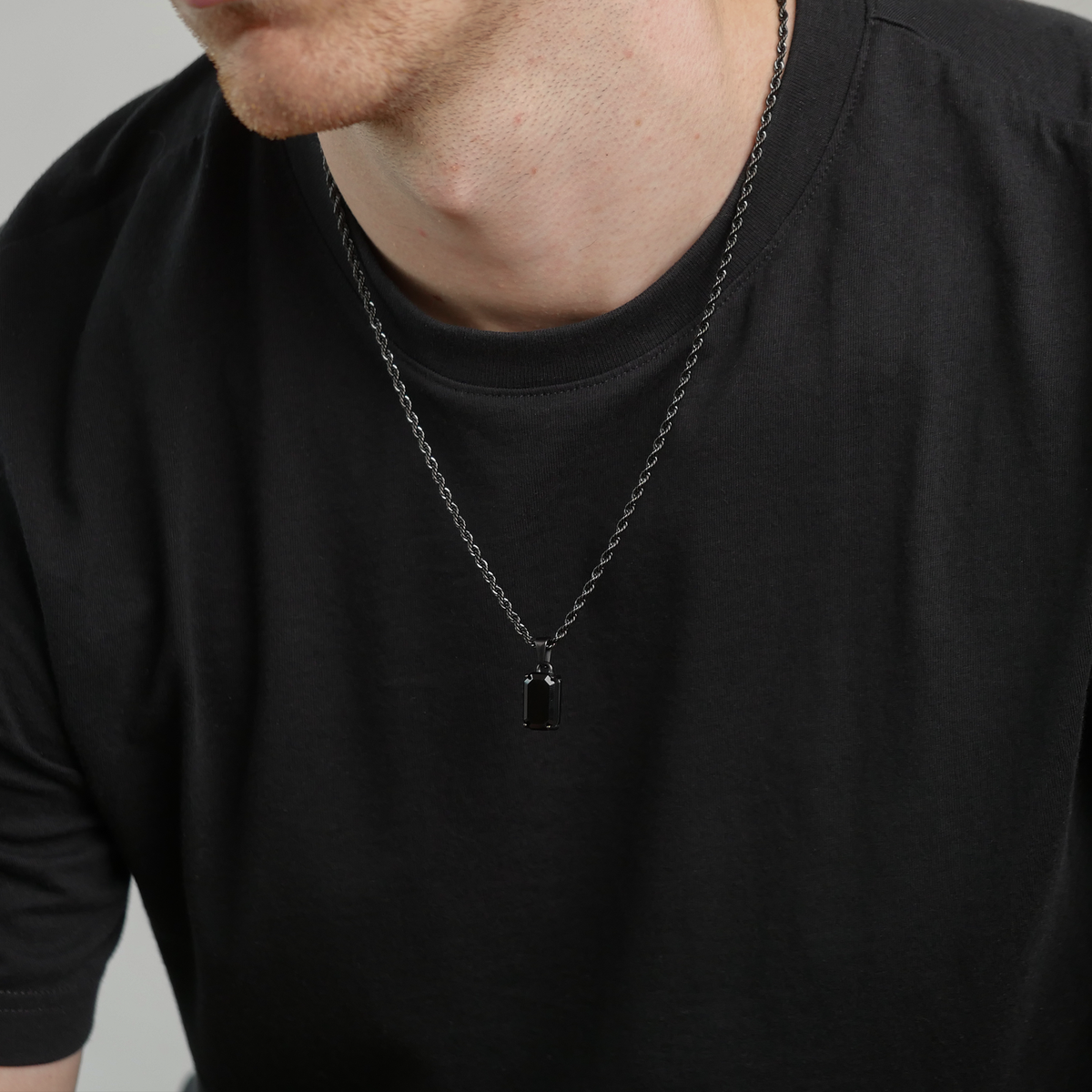 The Onyx Pendant