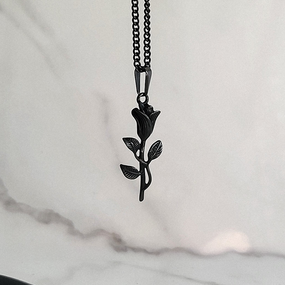 ROSE PENDANT