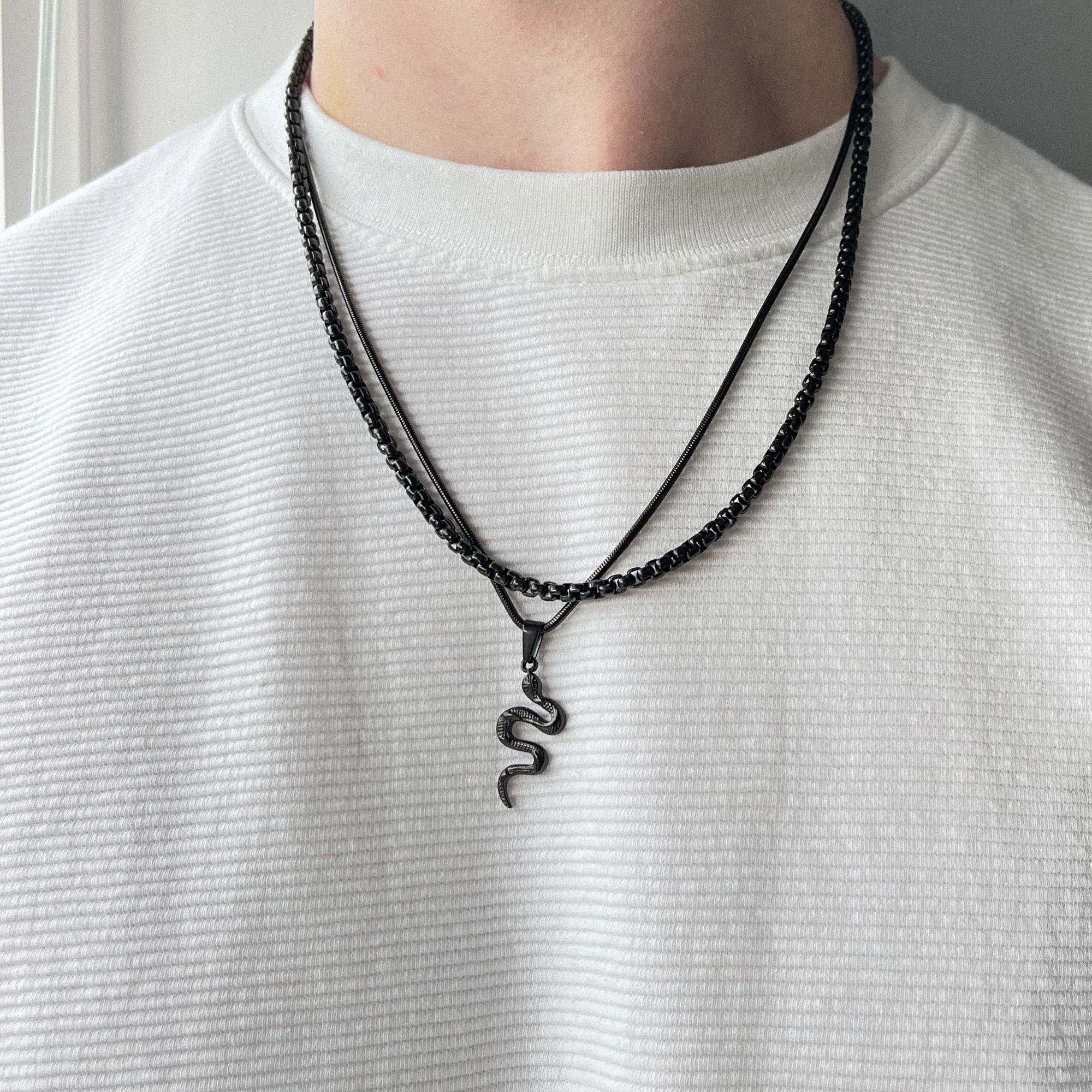 SERPENT PENDANT