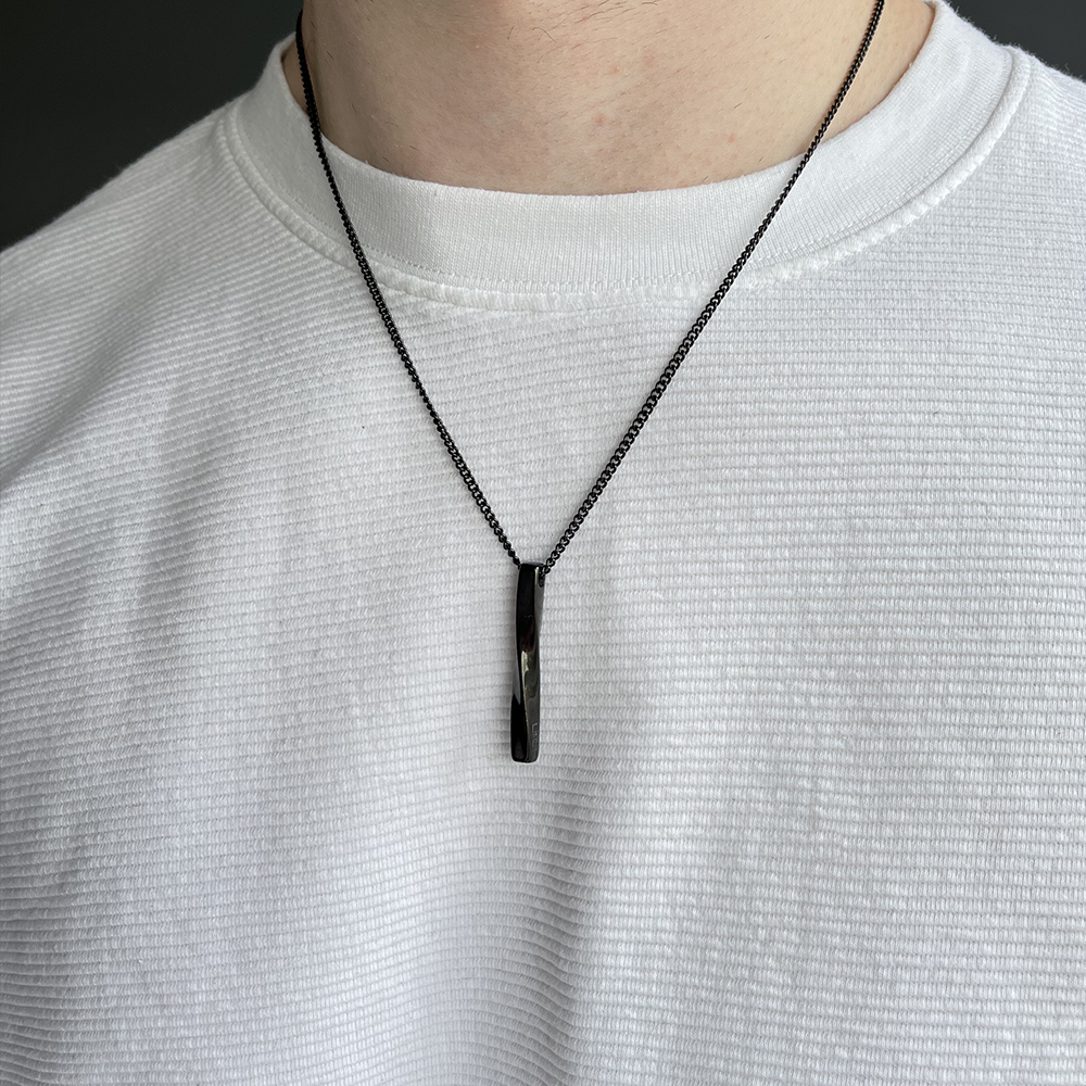 TWISTED BAR PENDANT